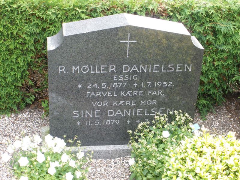 R. Moeller Danielsen.JPG